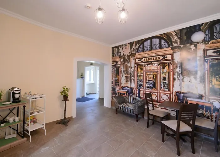 Illaberek Panzio 4* אגר