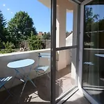 Illaberek Panzió