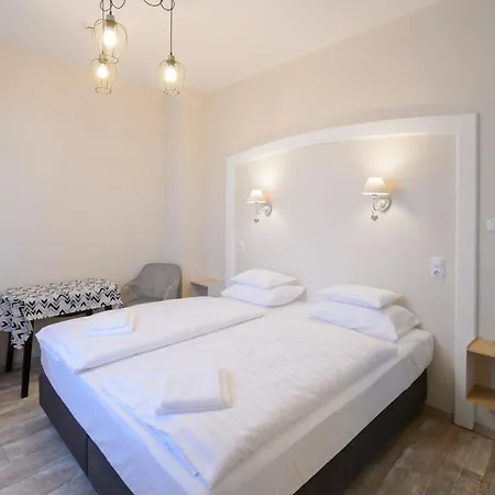 게스트하우스 Illaberek Panzio