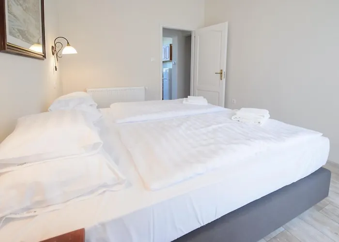 Vendégház Illaberek Panzio Eger