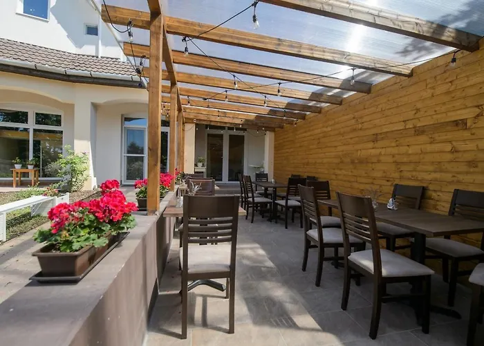 Illaberek Panzio Eger