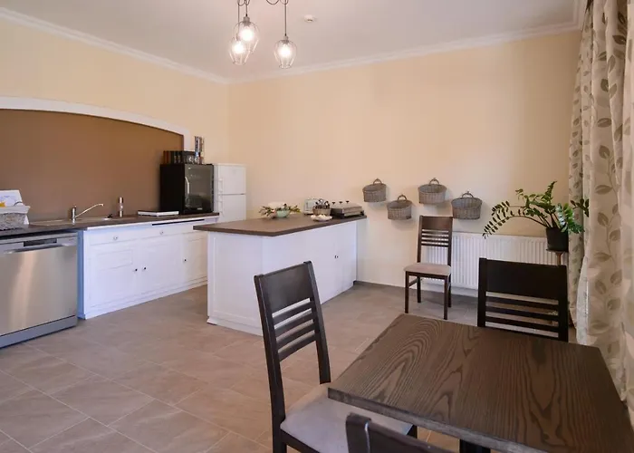 Illaberek Panzio Vendégház Eger