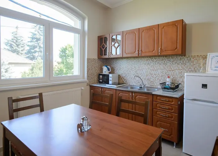 Vendégház Illaberek Panzio 4*