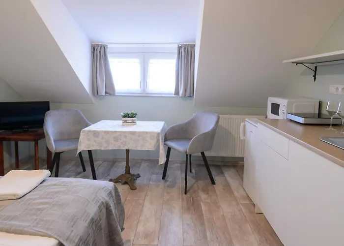 Illaberek Panzio Vendégház Eger